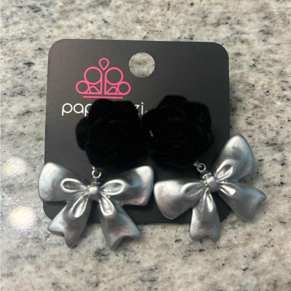 Paparazzi Black Rose and Silver Bow Earrings